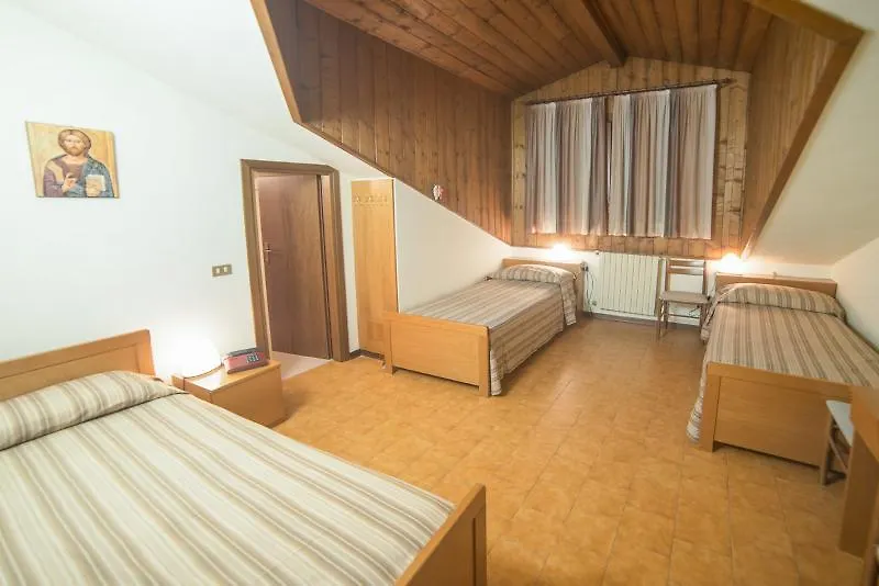 Hotel Casa Montana S. Maddalena San Vito di Cadore 3*,