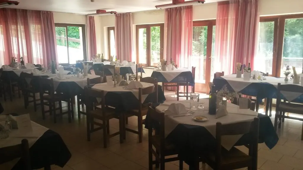 Hotel Casa Montana S. Maddalena San Vito di Cadore 3*,